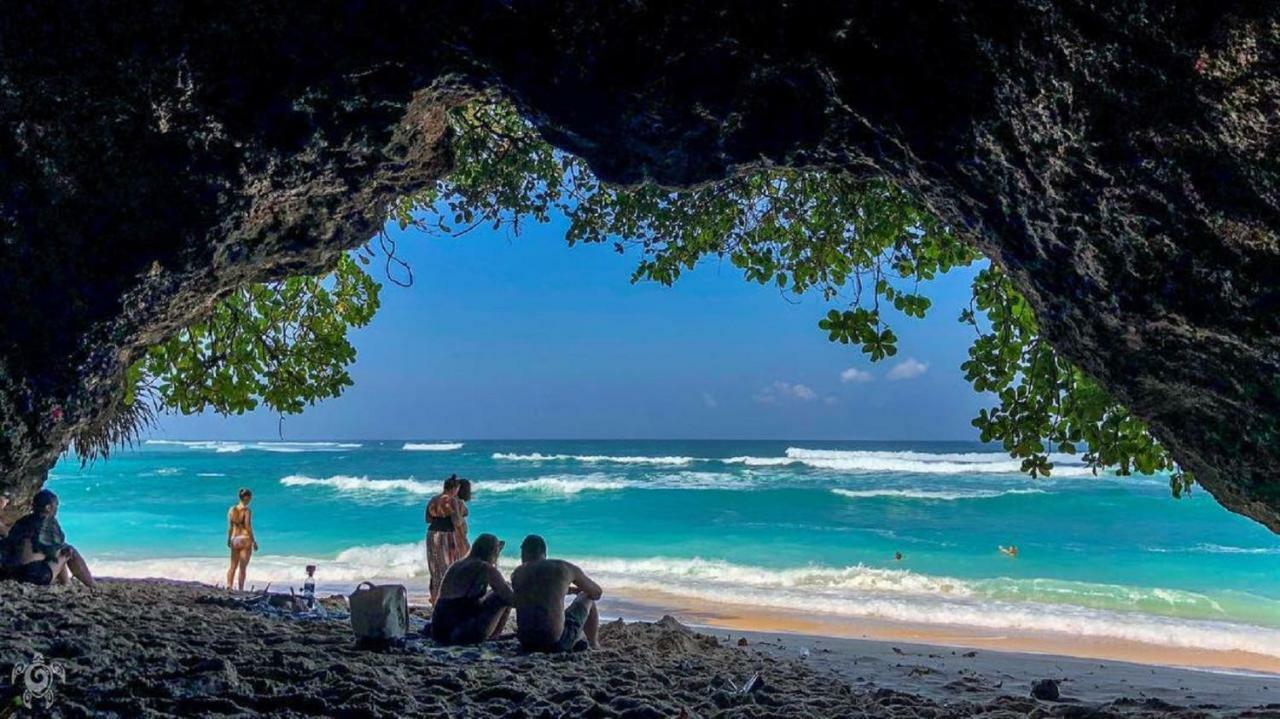 Bali Bobo Hostel Jimbaran Extérieur photo Beach in Fakarava Atoll